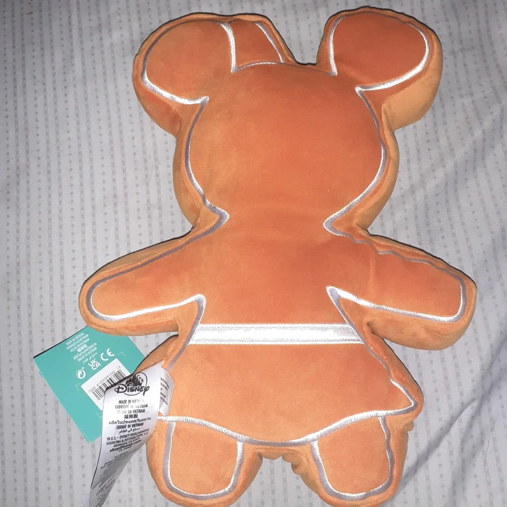 Disney | Minnie Mouse Gingerbread Plush Pillow